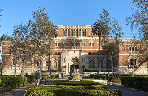 Doheny Memorial Library of USC